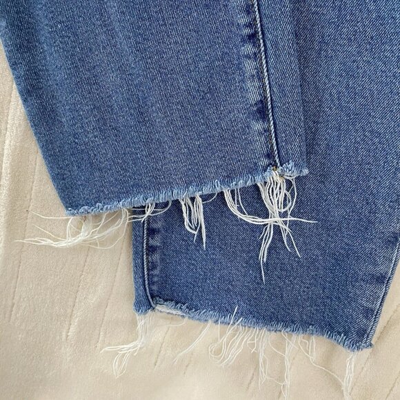 J.Crew Essential Straight Jeans Womens Size 31 Blue Denim Button-Fly Frayed Hem - Picture 4 of 13
